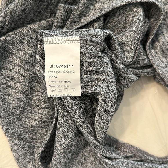 Short sleeve bodysuit - Picture 4 of 4